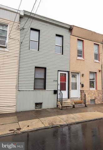 2924 SALMON ST, Philadelphia, PA 19134