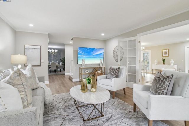 484 El Pintado Rd, Danville, CA 94526