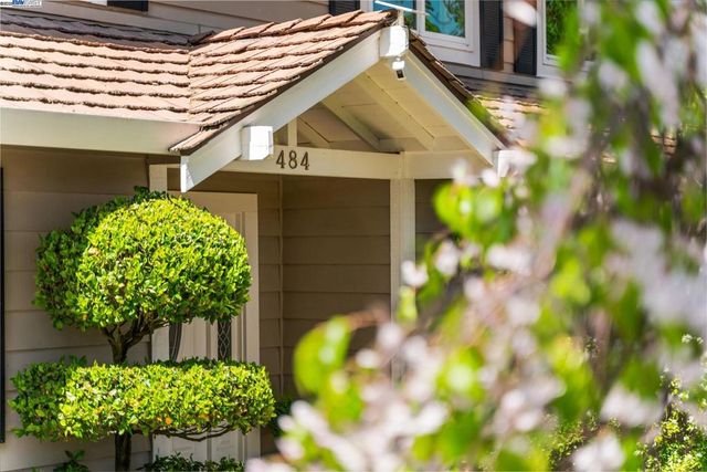 484 El Pintado Rd, Danville, CA 94526