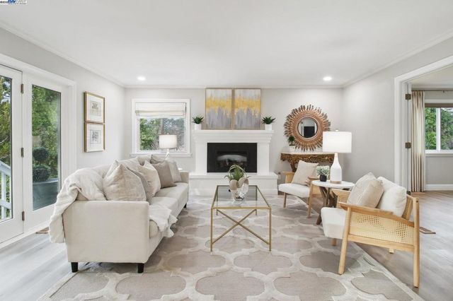 484 El Pintado Rd, Danville, CA 94526