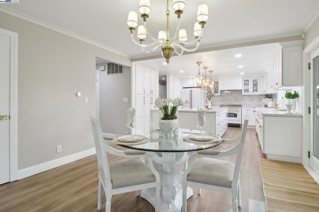 484 El Pintado Rd, Danville, CA 94526