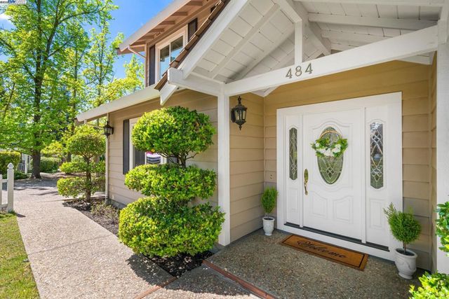 484 El Pintado Rd, Danville, CA 94526