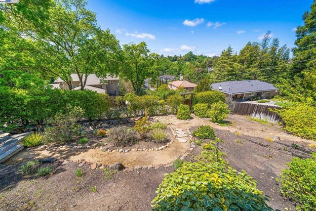 484 El Pintado Rd, Danville, CA 94526