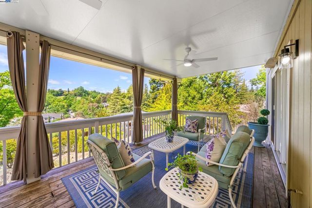 484 El Pintado Rd, Danville, CA 94526