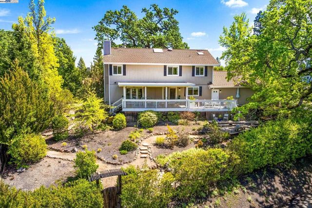 484 El Pintado Rd, Danville, CA 94526