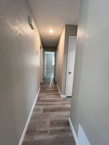 1741 Clarendon Drive, Lewisville, TX 75067