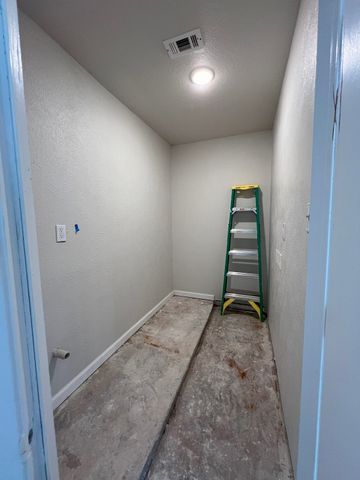 1741 Clarendon Drive, Lewisville, TX 75067