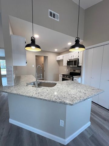 1741 Clarendon Drive, Lewisville, TX 75067