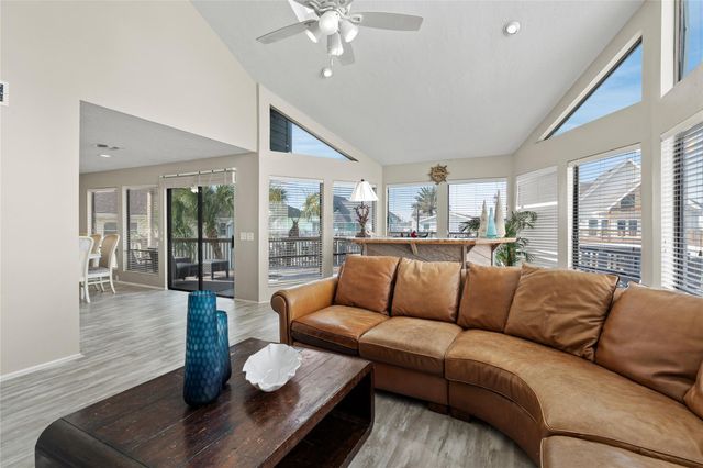 21812 Frio Drive, Galveston, TX 77554