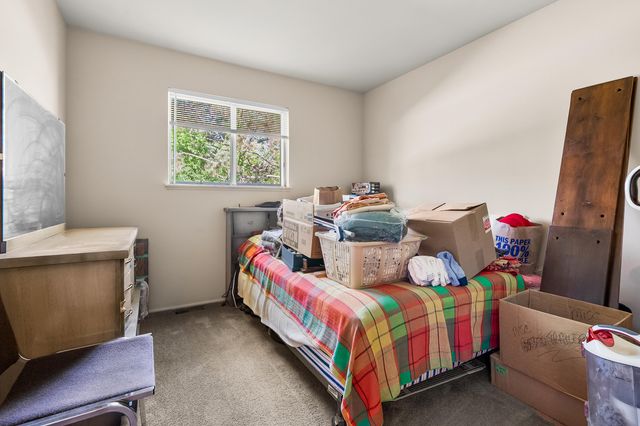 5943 S 6th Street, Kalamazoo, MI 49009