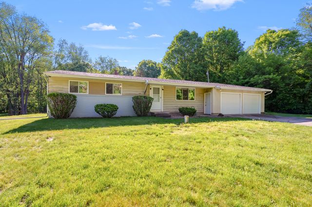 5943 S 6th Street, Kalamazoo, MI 49009