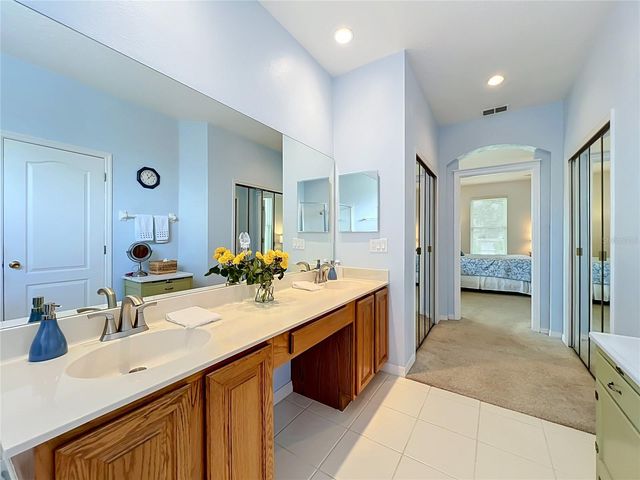 3365 STERLING LAKE CIRCLE, Oviedo, FL 32765