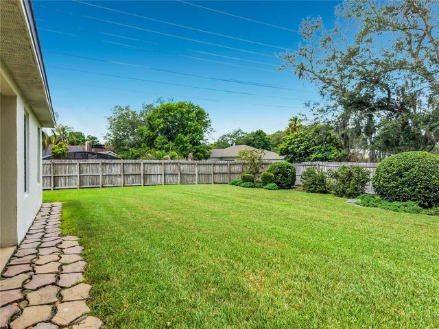 3365 STERLING LAKE CIRCLE, Oviedo, FL 32765