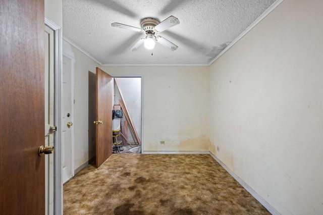 1329 Hixson Avenue, Hixson, TN 37343