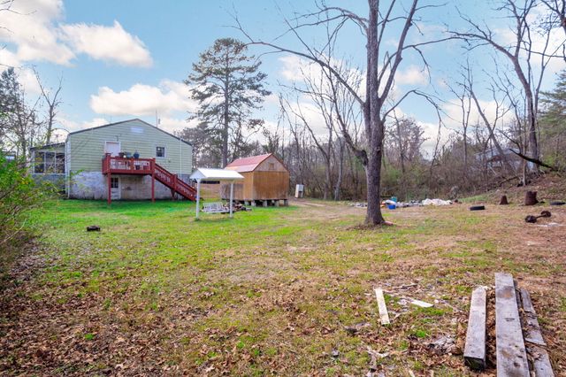 1329 Hixson Avenue, Hixson, TN 37343