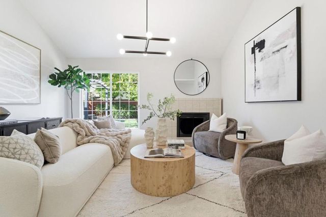 323 Burning Tree Drive, San Jose, CA 95119