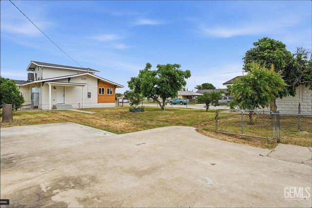 405 Harlow Avenue, Mc Farland, CA 93250