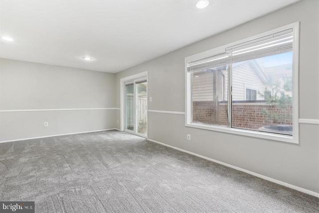 9861 LAKE SHORE DR, Gaithersburg, MD 20886