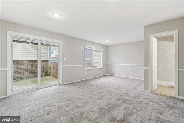 9861 LAKE SHORE DR, Gaithersburg, MD 20886