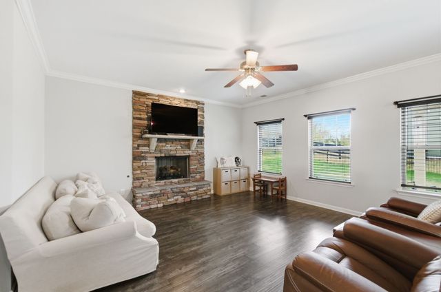 1003 Brayden Dr, Fairview, TN 37062