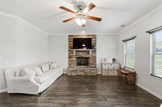 1003 Brayden Dr, Fairview, TN 37062