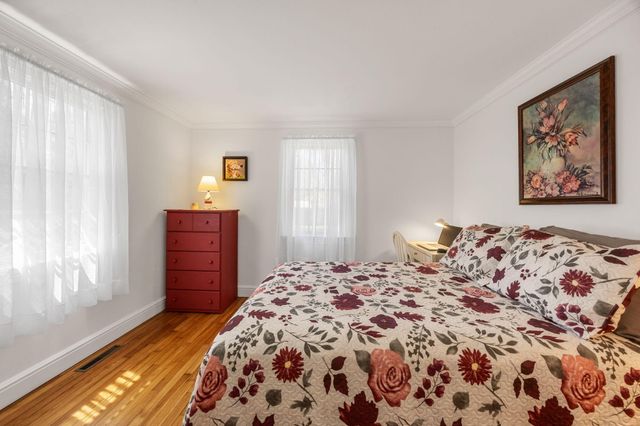 55 Scholl Avenue, West Yarmouth, MA 02673