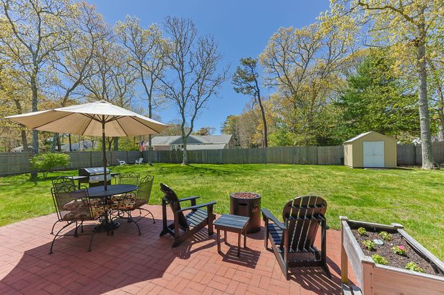 55 Scholl Avenue, West Yarmouth, MA 02673