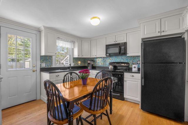 55 Scholl Avenue, West Yarmouth, MA 02673