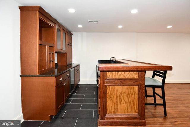 1323 MASSACHUSETTS AVE SE, Washington, DC 20003