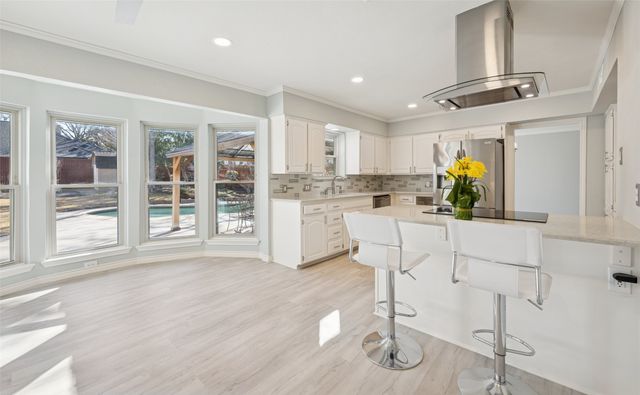 3804 Ashbury Lane, Bedford, TX 76021