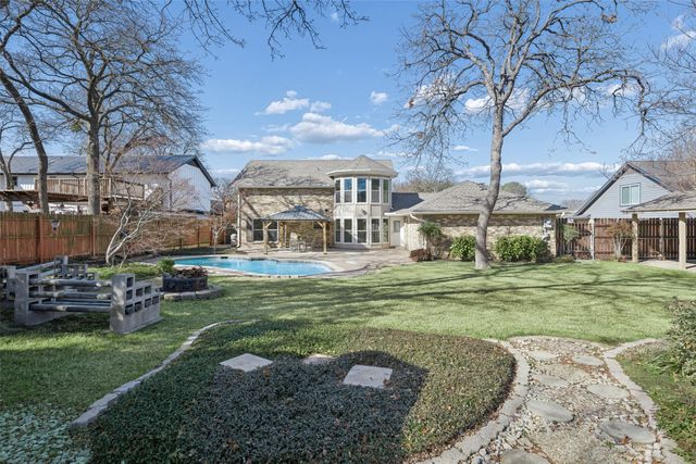 3804 Ashbury Lane, Bedford, TX 76021