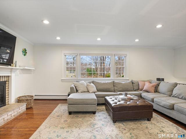 5 Dorset Road, Norwalk, CT 06851