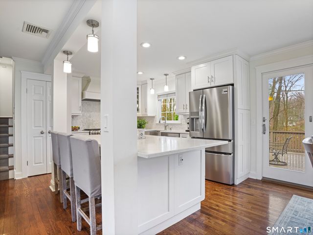 5 Dorset Road, Norwalk, CT 06851