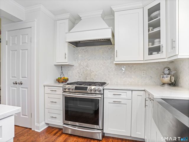 5 Dorset Road, Norwalk, CT 06851