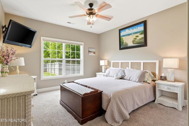 1290 Harrison Rd, Lenoir City, TN 37771