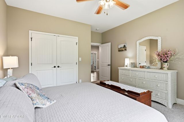 1290 Harrison Rd, Lenoir City, TN 37771