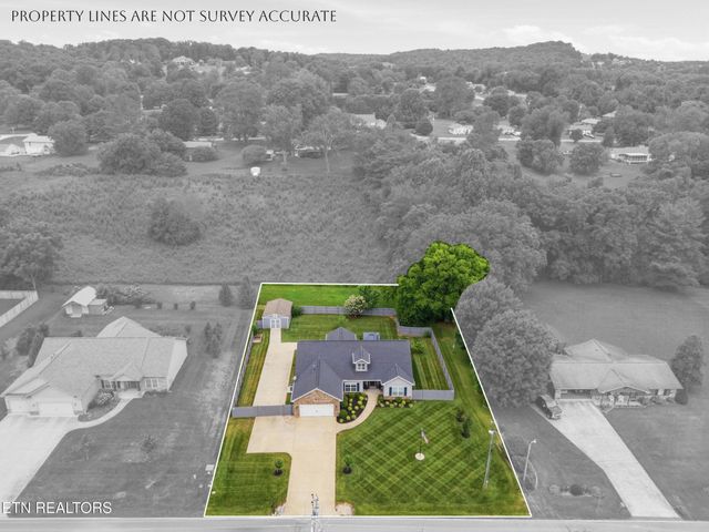 1290 Harrison Rd, Lenoir City, TN 37771