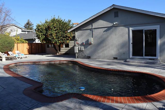 4360 Satinwood Dr, Concord, CA 94521