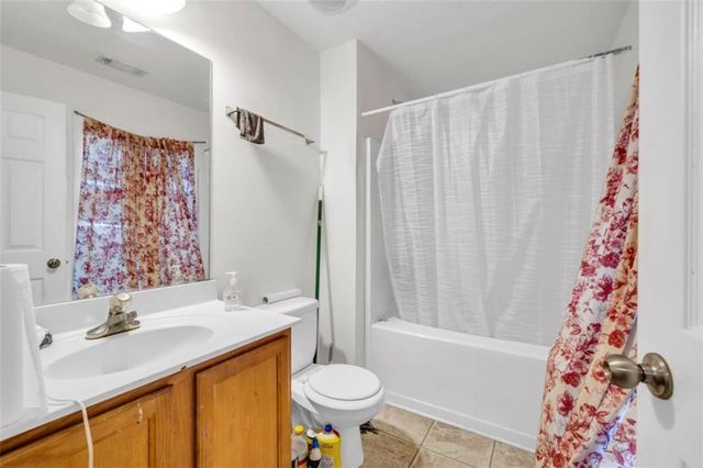 1656 Little Creek Drive, Lawrenceville, GA 30045