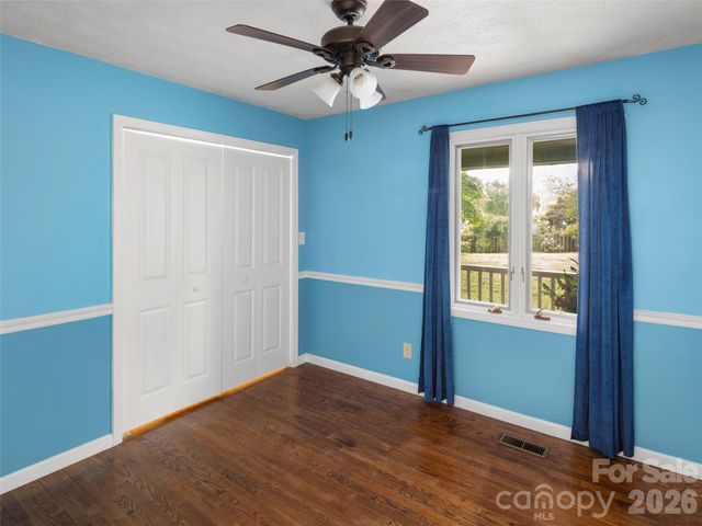 1 Glen Meadows Place, Arden, NC 28704