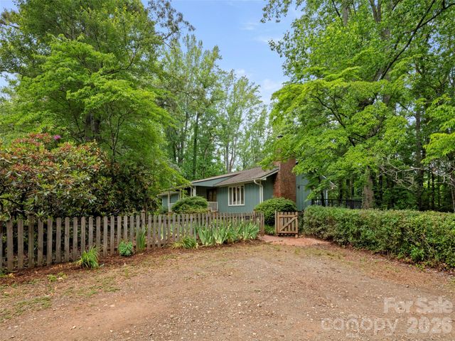 1 Glen Meadows Place, Arden, NC 28704