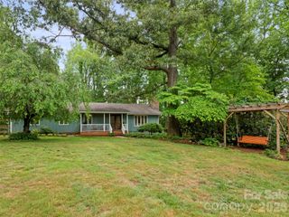 1 Glen Meadows Place, Arden, NC 28704