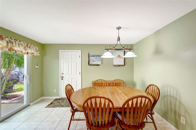 1543 Par Court, Vero Beach, FL 32966