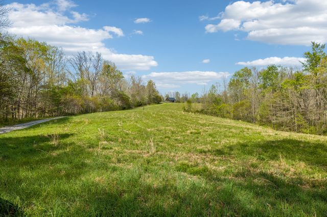 570 Piney Rd, W, Dickson, TN 37055