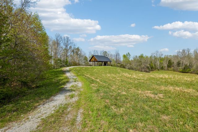 570 Piney Rd, W, Dickson, TN 37055