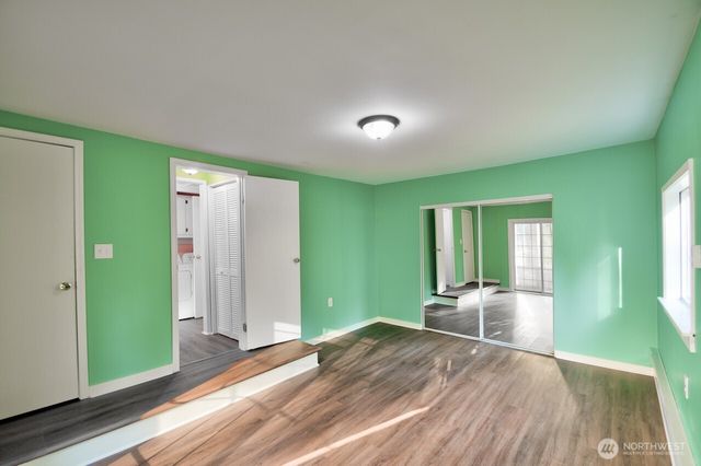 1804 33rd Avenue NE, Olympia, WA 98506