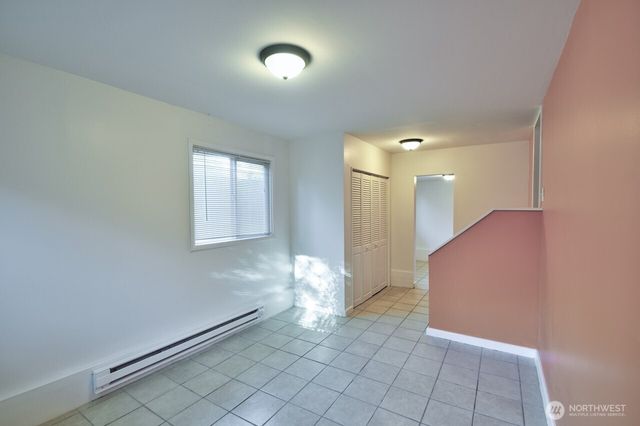 1804 33rd Avenue NE, Olympia, WA 98506