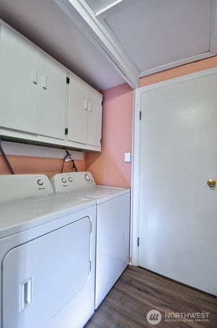 1804 33rd Avenue NE, Olympia, WA 98506