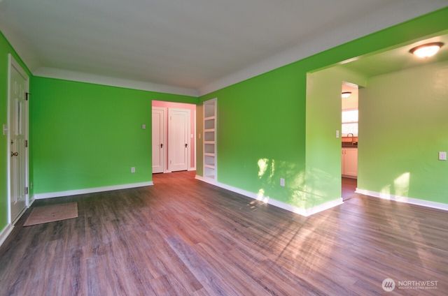 1804 33rd Avenue NE, Olympia, WA 98506