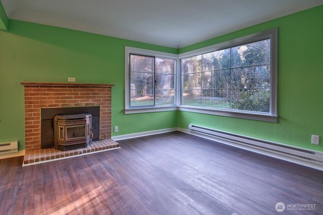 1804 33rd Avenue NE, Olympia, WA 98506